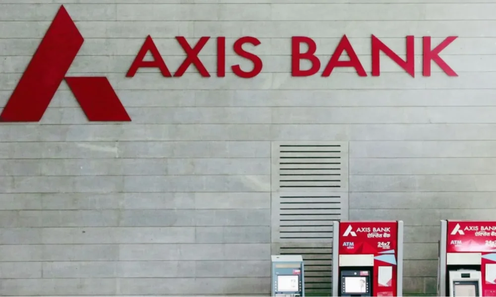 Discover Axis Bank Hiring Freshers 2025