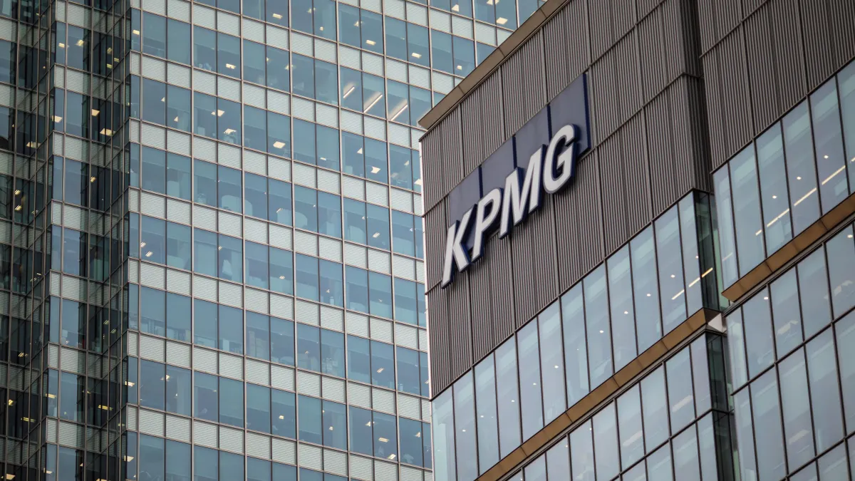 KPMG Fresher Jobs in Gurugram for Graduates 2025 |New Vacancy